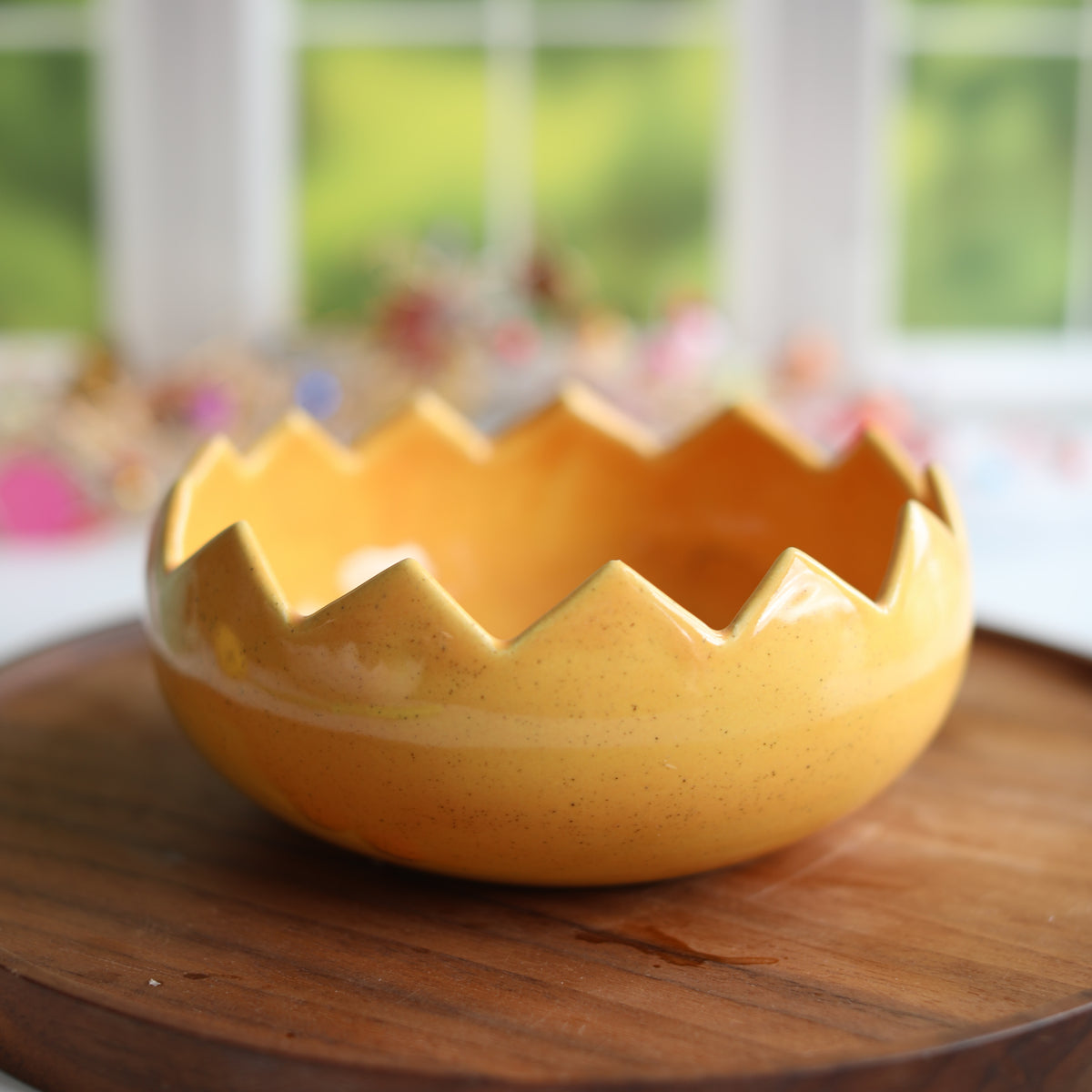 Speckled Yellow Egg Bowl
