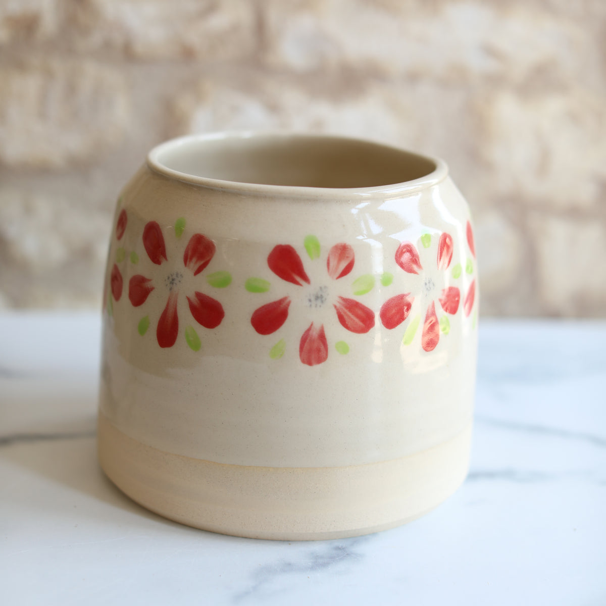Red Flower Rim Crock Pot