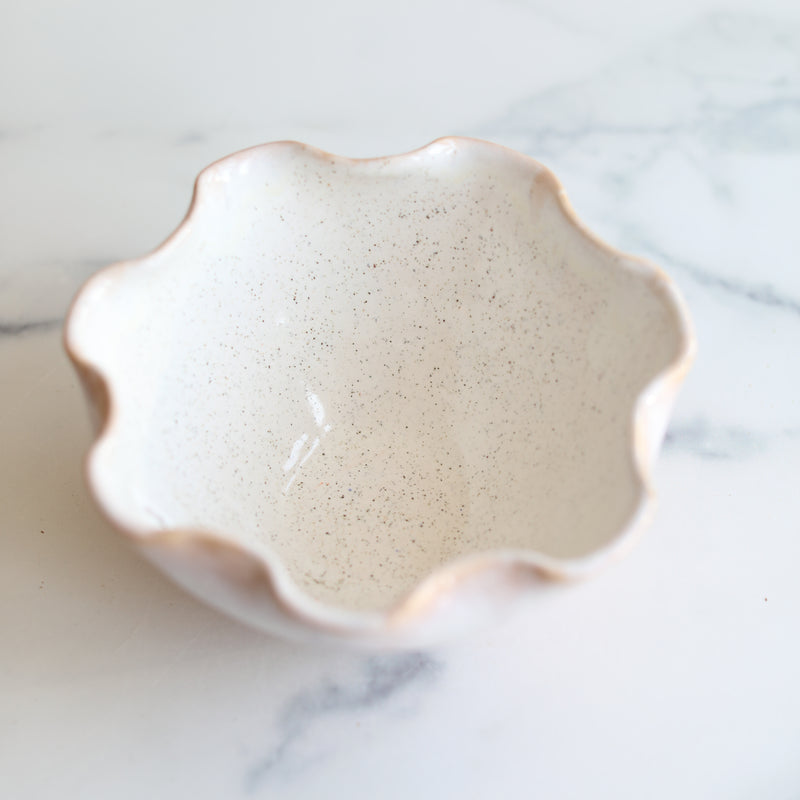 Small frilly Peach & White Bowl